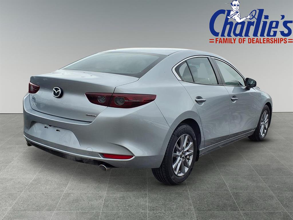 2021 Mazda Mazda3 2.0 Sedan photo 4