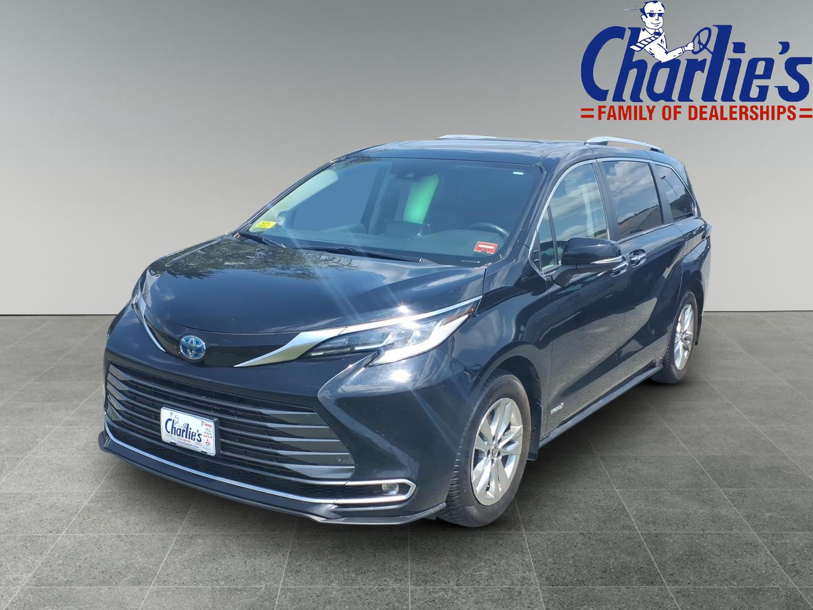 2021 Toyota Sienna Van 
