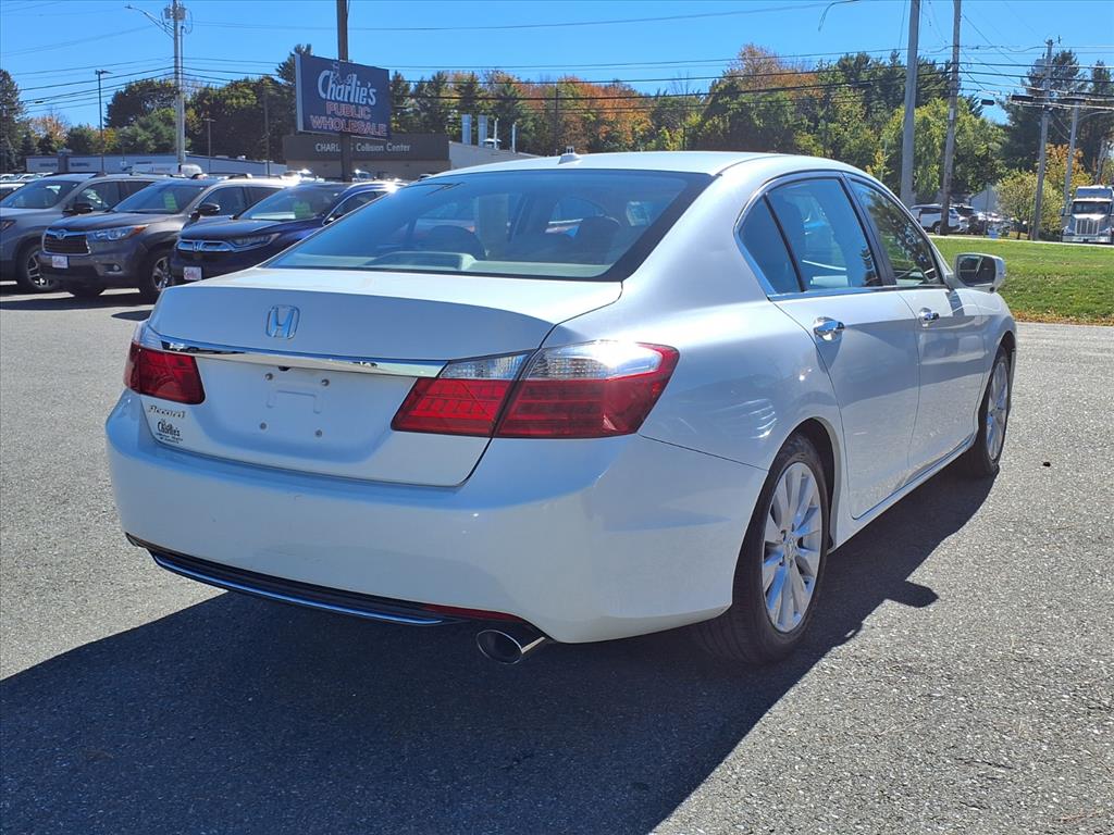 2015 Honda Accord EX-L photo 4