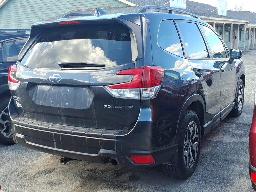 Used 2019 Subaru Forester Premium SUV