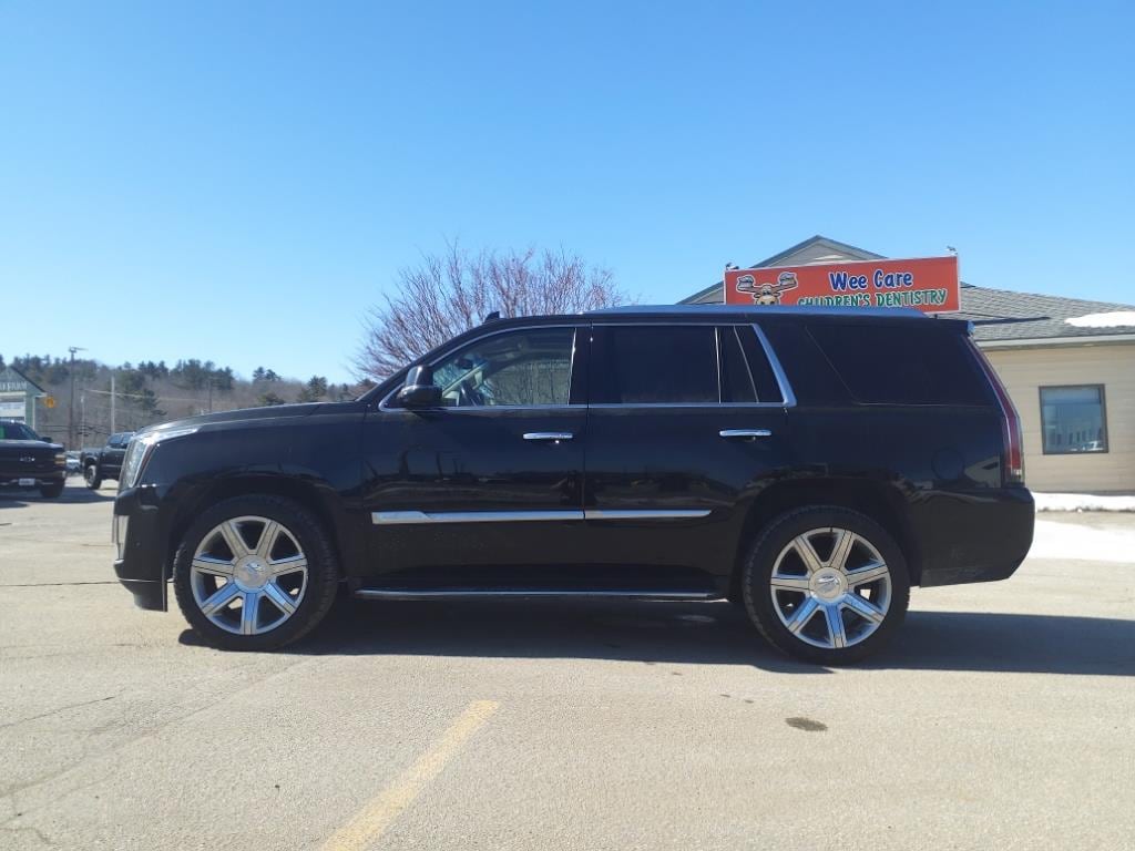 Used 2020 Cadillac Escalade Luxury with VIN 1GYS4BKJXLR127816 for sale in Augusta, ME