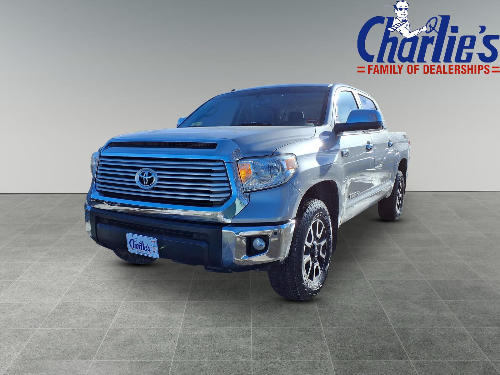 2017 Toyota Tundra Truck CrewMax 