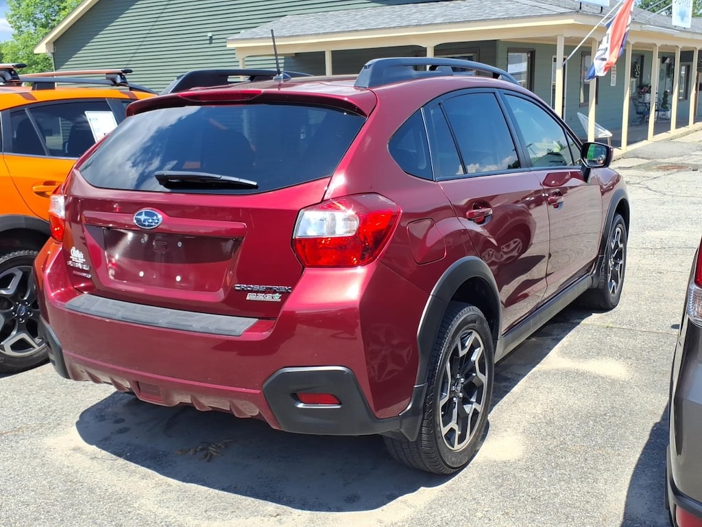 Used 2017 Subaru Crosstrek 2.0i Premium SUV