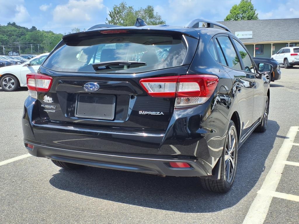 2019 Subaru Impreza 2.0i Premium photo 4