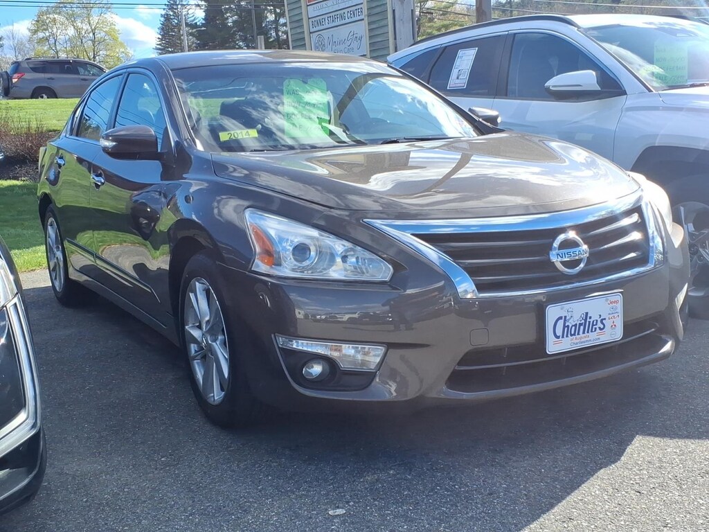 Used 2014 Nissan Altima 2.5 Sedan