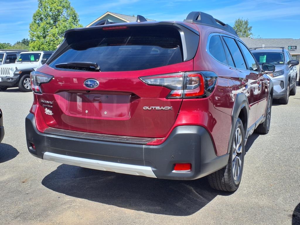 2023 Subaru Outback Limited photo 4