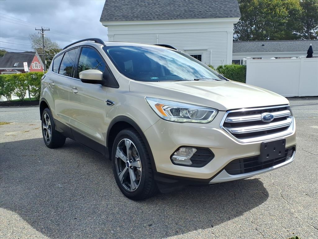 2017 Ford Escape SE photo 3