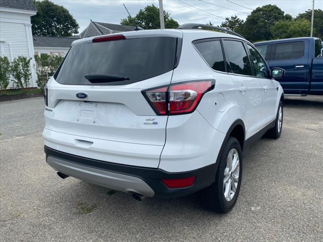 2018 Ford Escape SE photo 2
