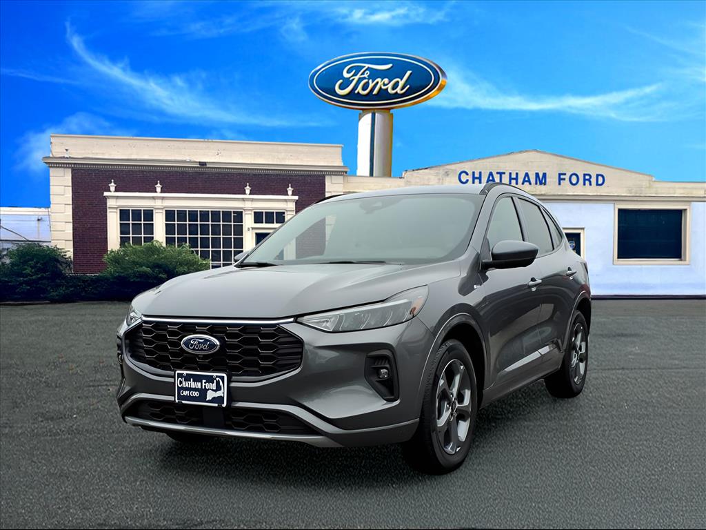 2023 Ford Escape ST-Line Select's photo