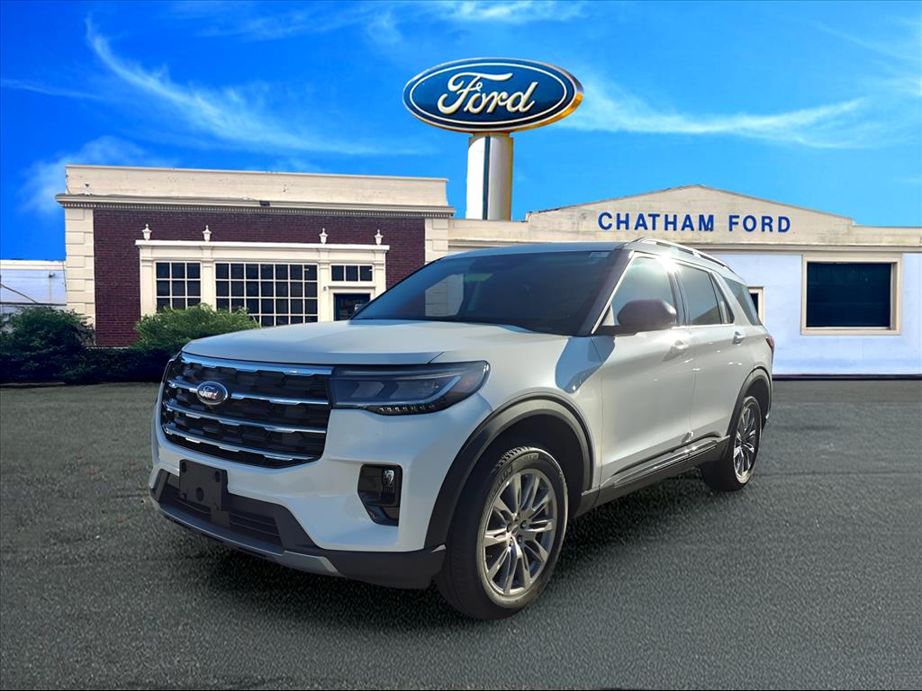 2025 Ford Explorer Active's photo