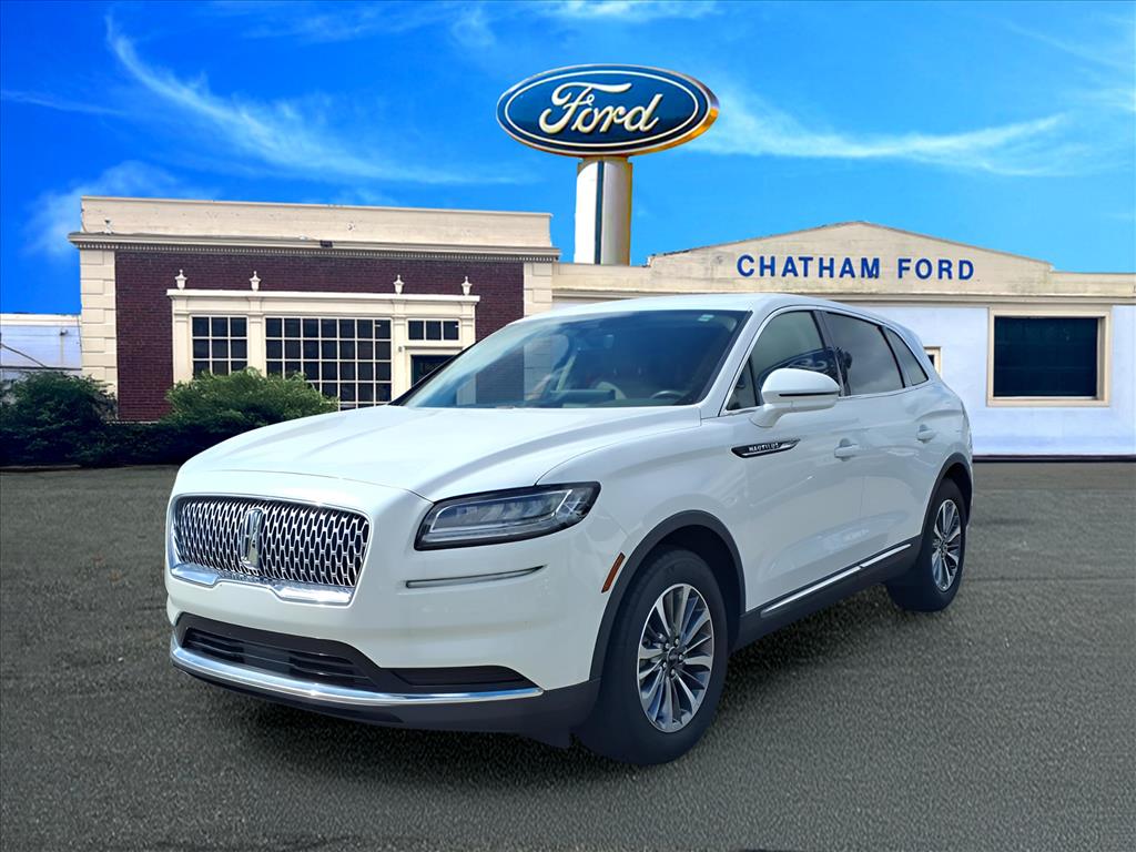 2022 Lincoln Nautilus Base's photo