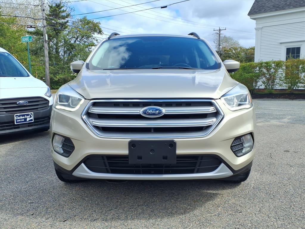 2017 Ford Escape SE photo 2