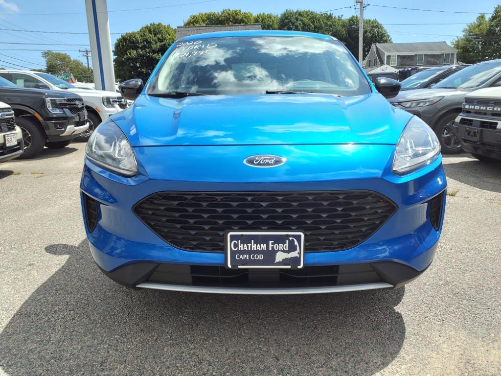 Used 2020 Ford Escape SE with VIN 1FMCU9BZ8LUC02224 for sale in Chatham, MA