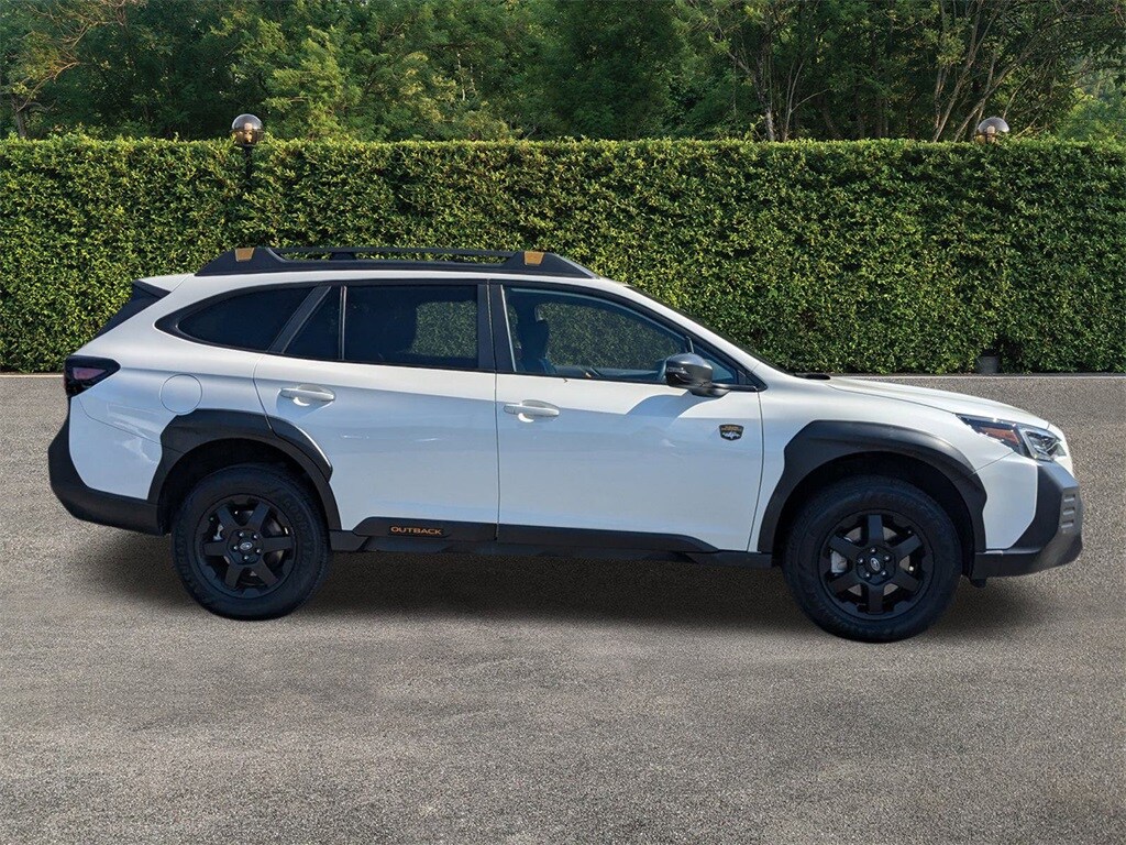 2023 Subaru Outback Wilderness photo 3