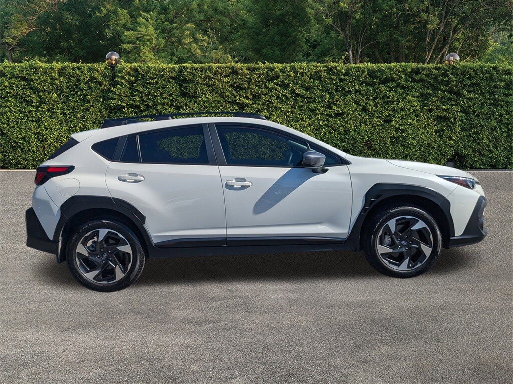 2024 Subaru Crosstrek Limited photo 3