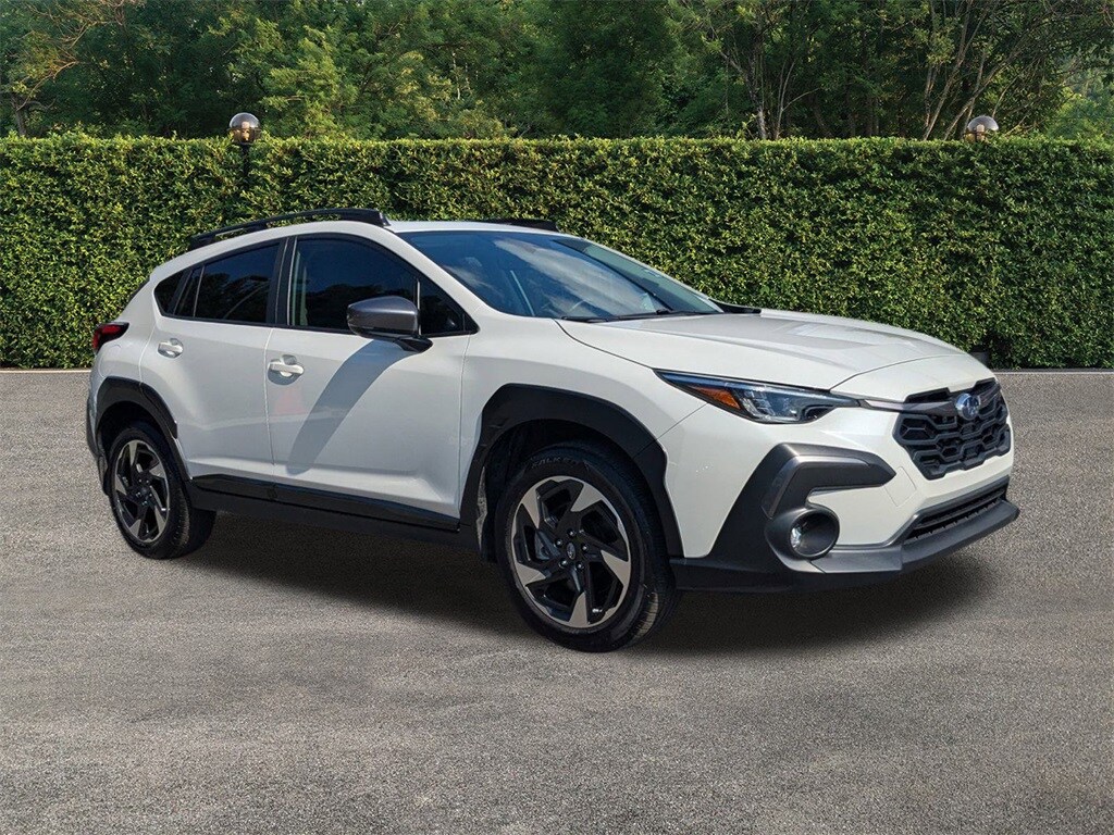 2024 Subaru Crosstrek Limited photo 2