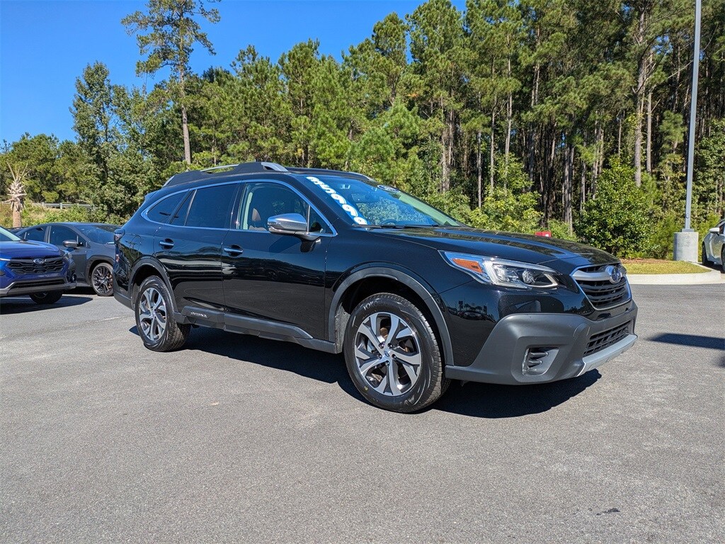 2022 Subaru Outback Touring XT photo 2