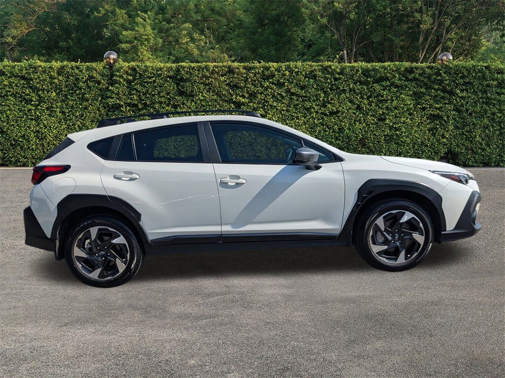 2024 Subaru Crosstrek Limited photo 3
