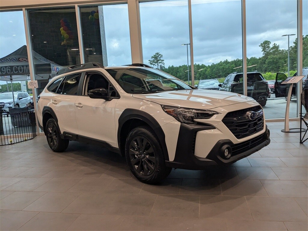 2025 Subaru Outback Onyx Edition photo 2