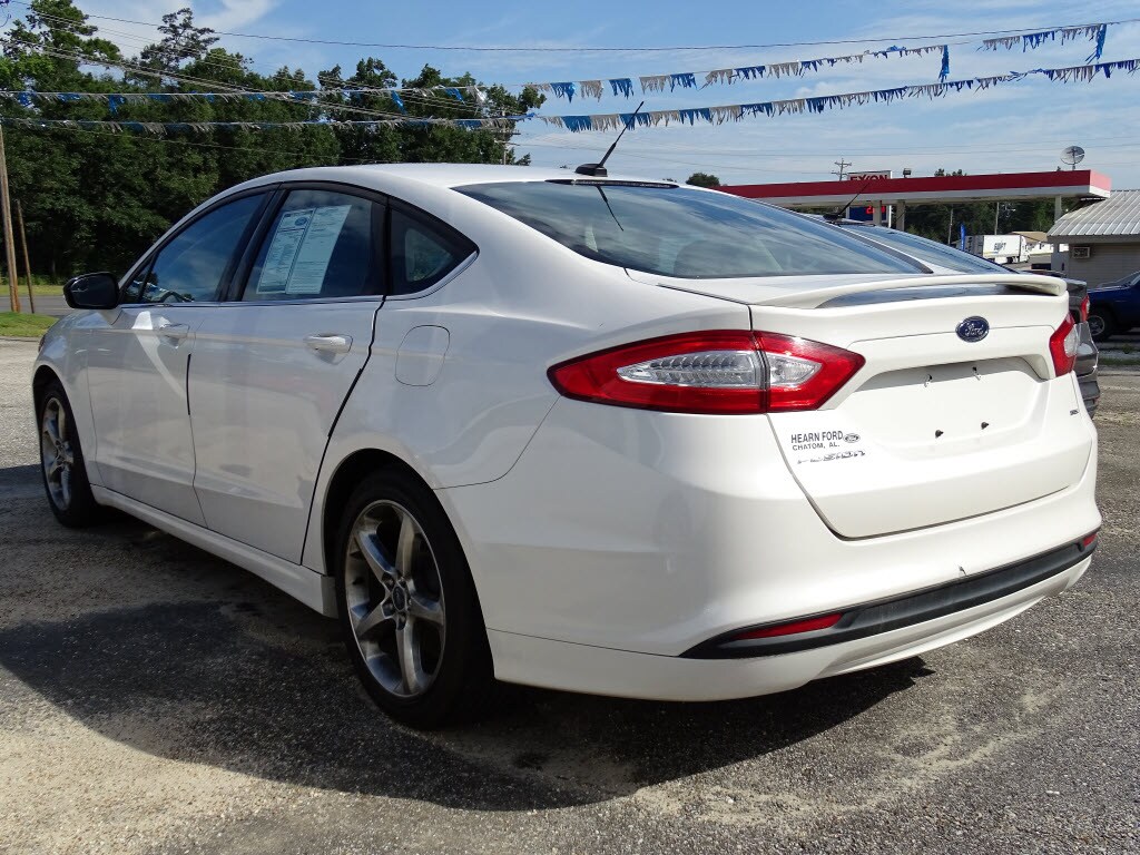2014 ford fusion se speakers