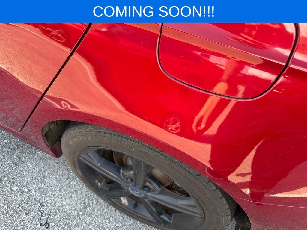 Used 2016 Ford Fusion SE Sedan