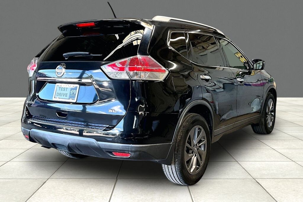 Used 2016 Nissan Rogue SL SUV
