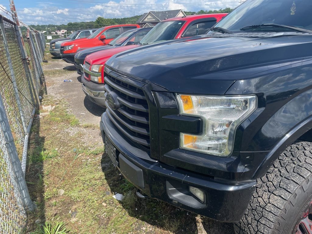 Used 2017 Ford F-150 XLT Truck