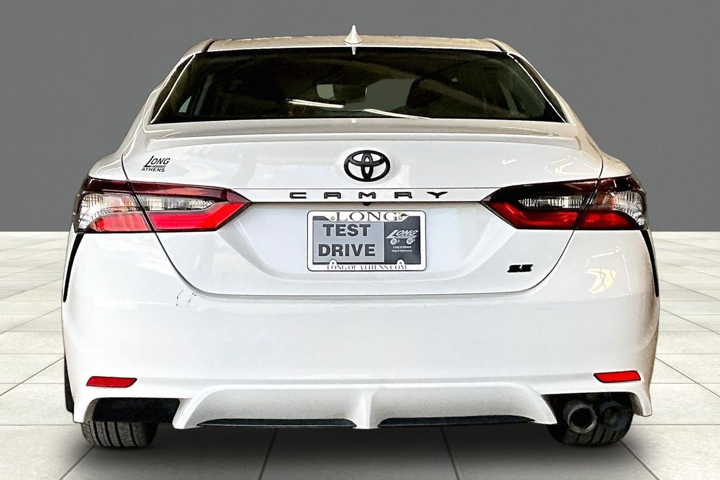 Used 2023 Toyota Camry SE Sedan