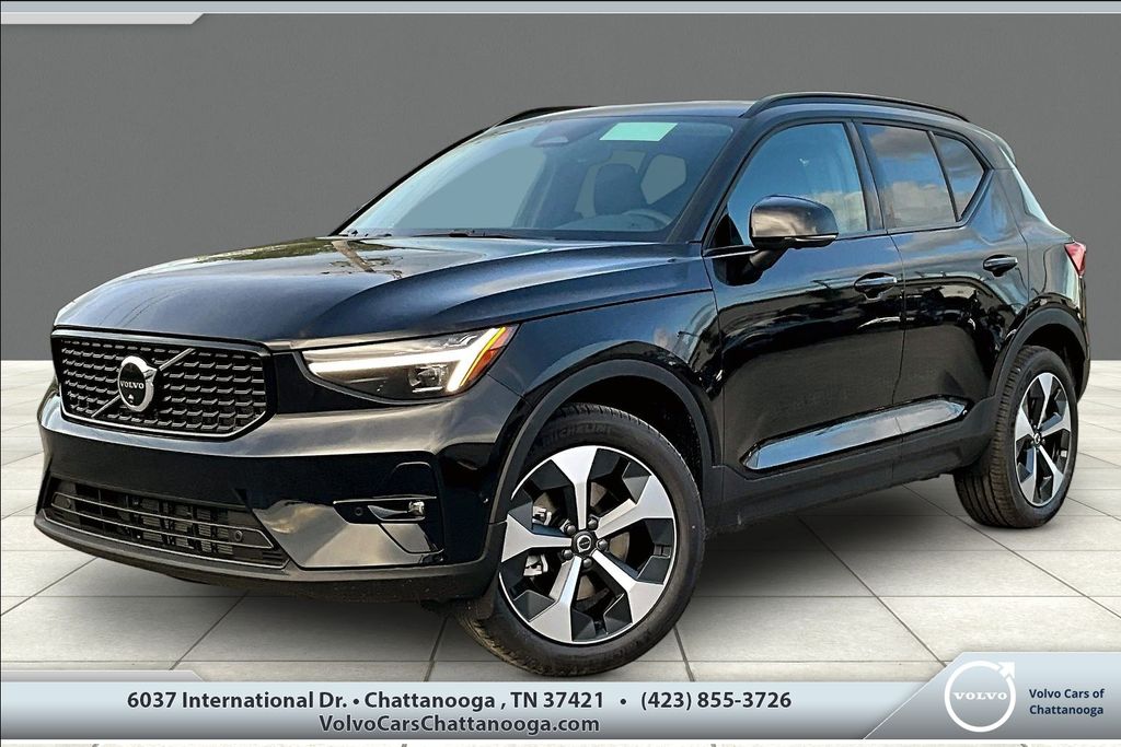 2026 Volvo XC40