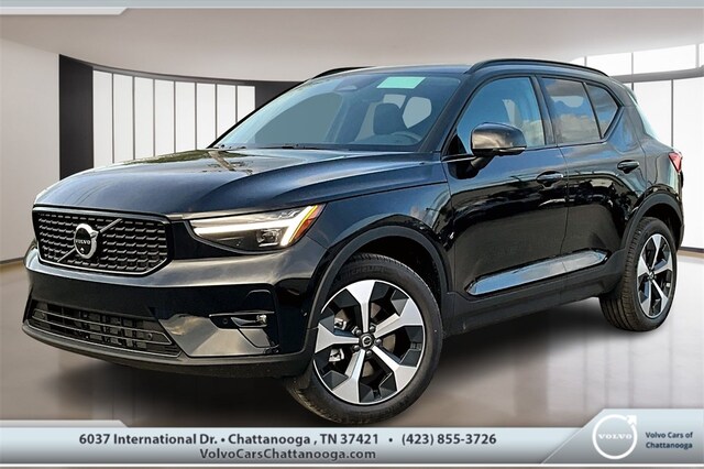 2026 Volvo XC40 B4 Plus FWD SUV