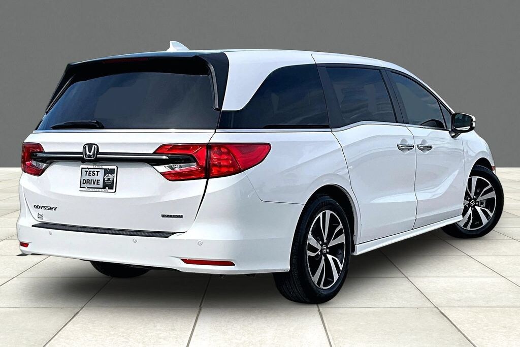 Used 2024 Honda Odyssey Touring Minivan/Van