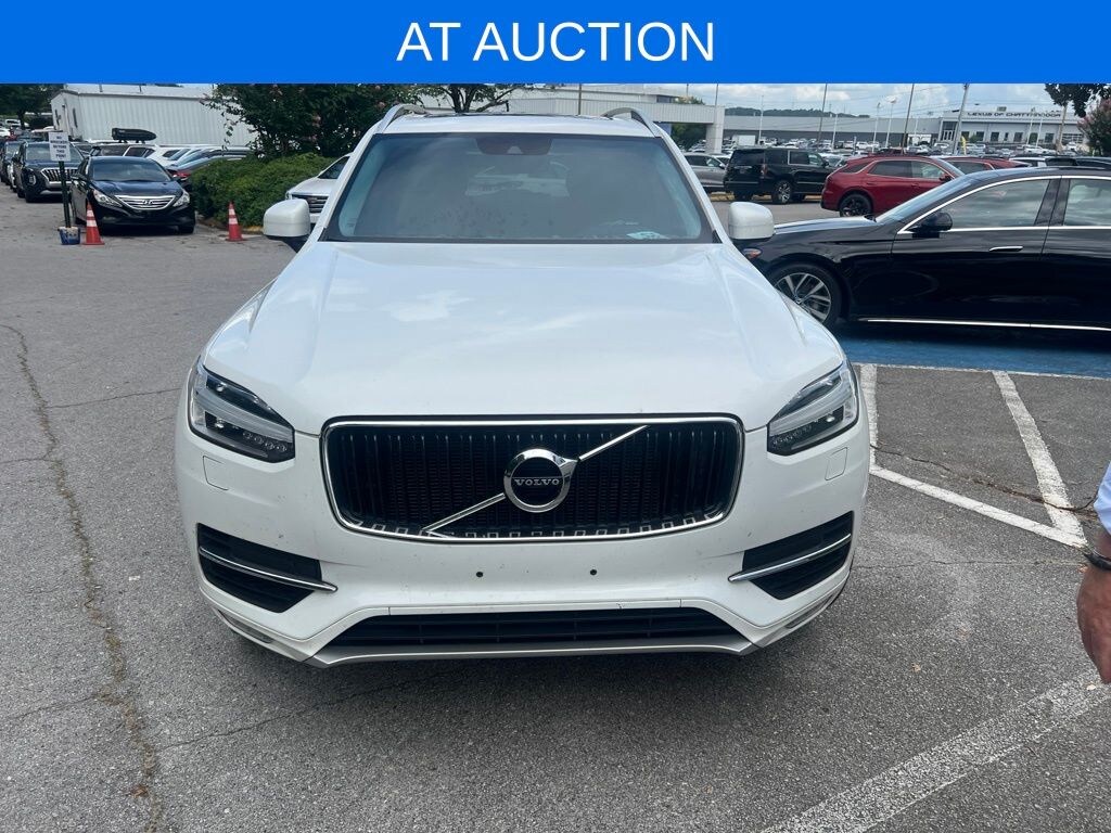 Used 2018 Volvo XC90 T6 Momentum SUV