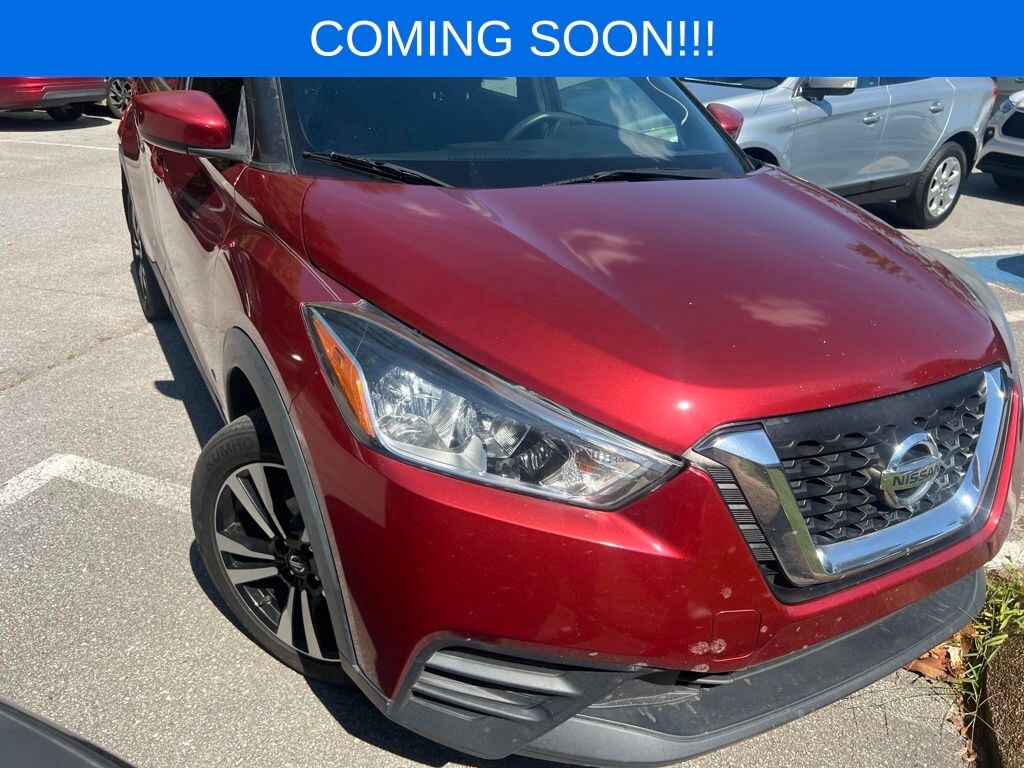 Used 2018 Nissan Kicks SV SUV