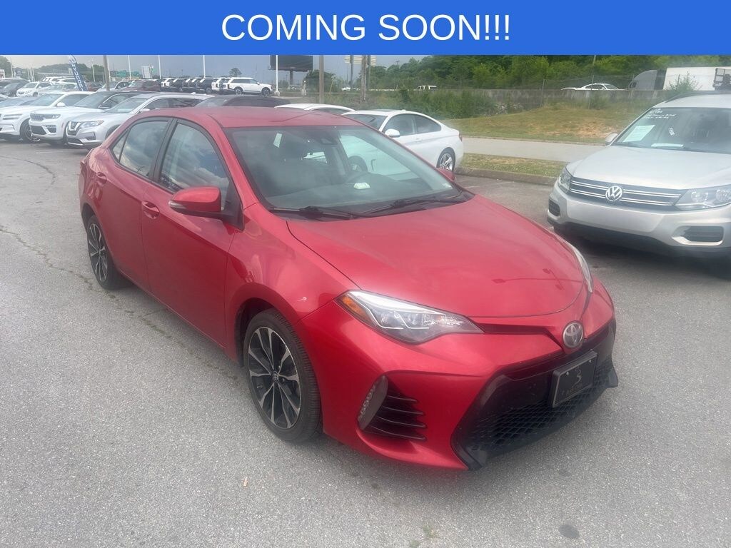 Used 2017 Toyota Corolla SE Sedan
