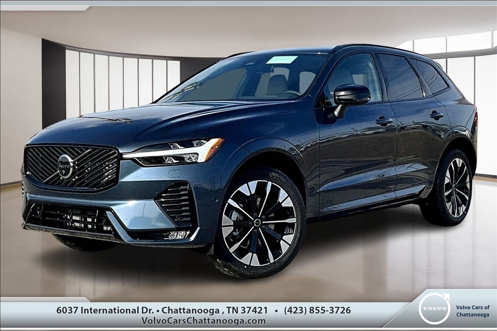 2026 Volvo XC60 Plus's photo