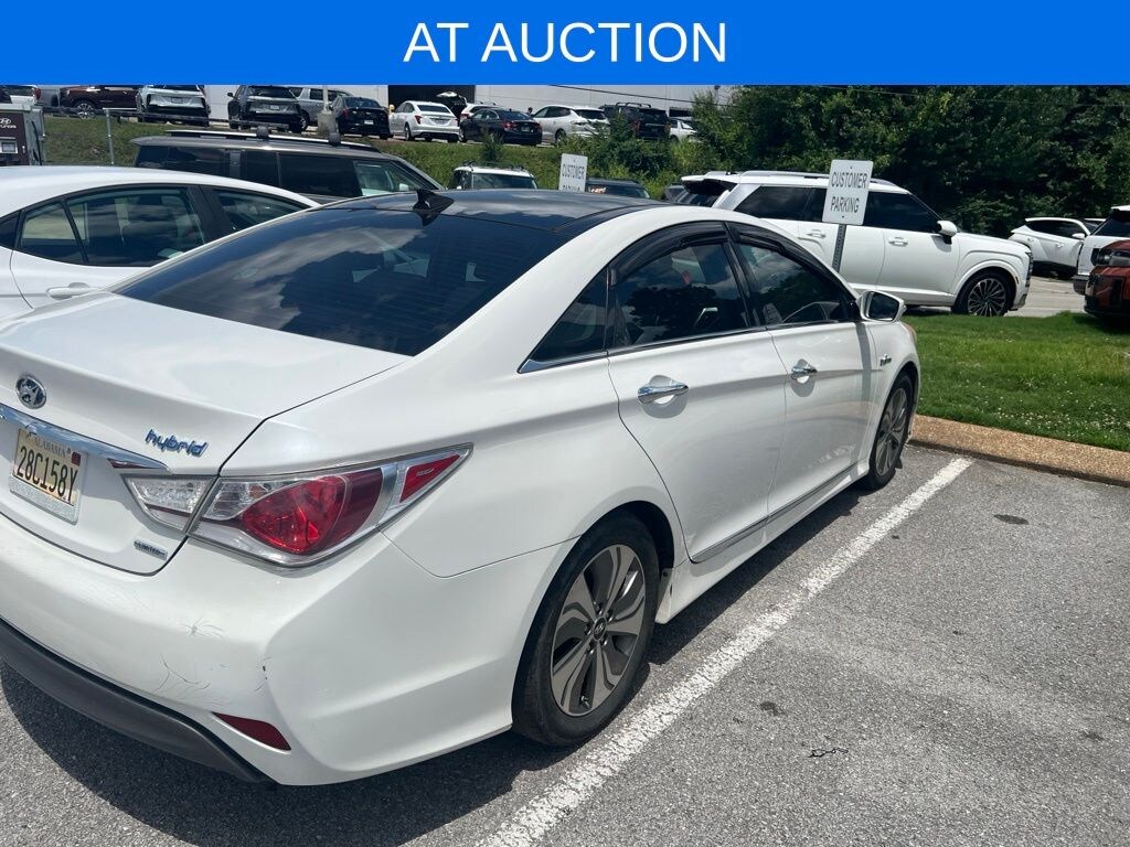 Used 2013 Hyundai Sonata Hybrid Limited Sedan