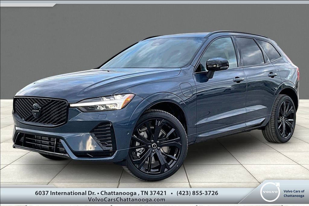New 2026 Volvo XC60 plug-in hybrid T8 Ultra Black Edition