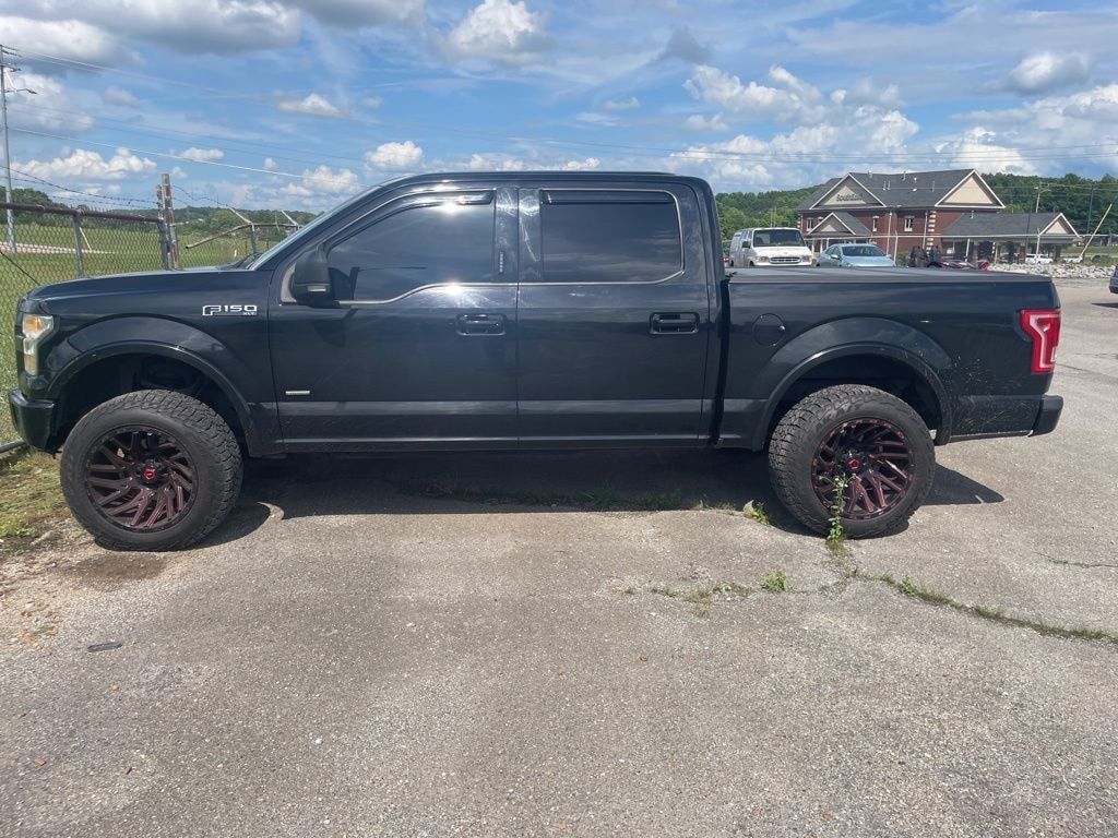 Used 2017 Ford F-150 XLT Truck