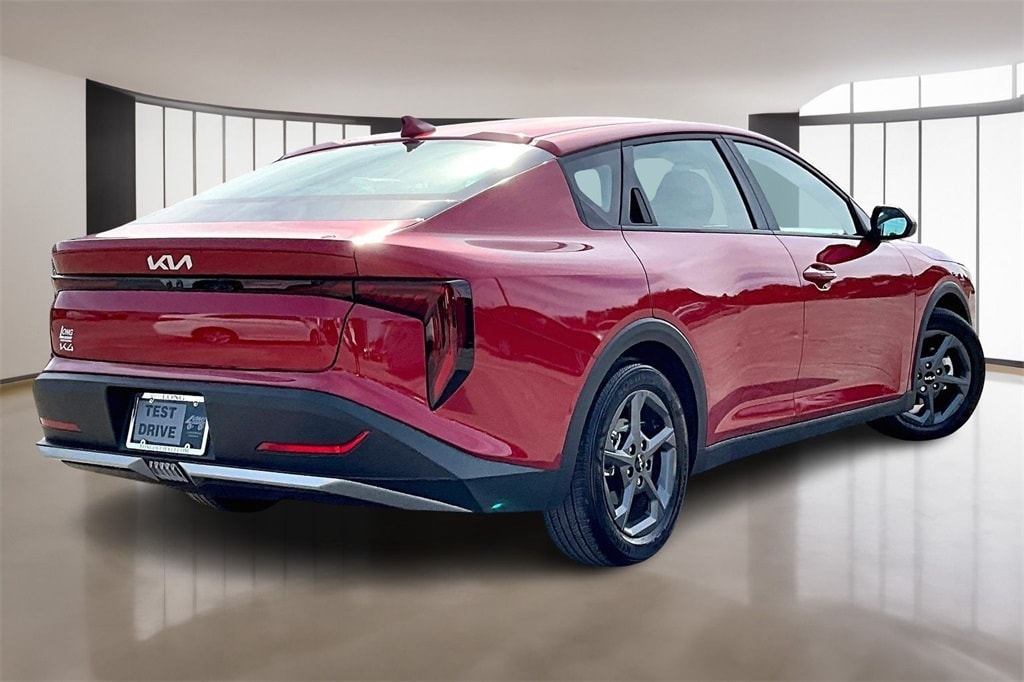 Used 2025 Kia K4 LXS Sedan