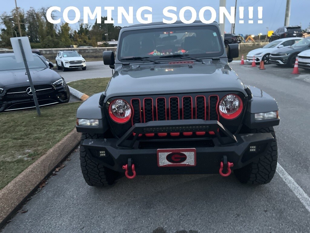 Used 2022 Jeep Gladiator Sport Truck