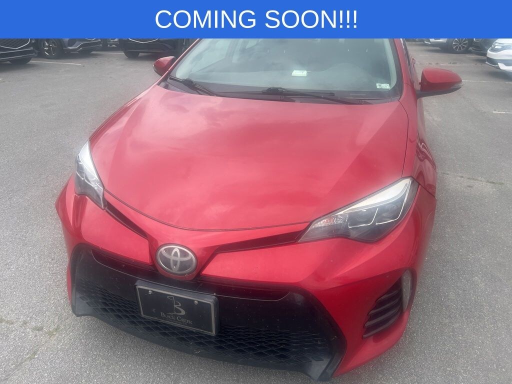 Used 2017 Toyota Corolla SE Sedan