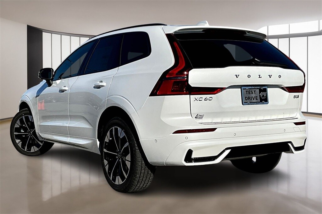 New 2026 Volvo XC60 B5 Plus SUV