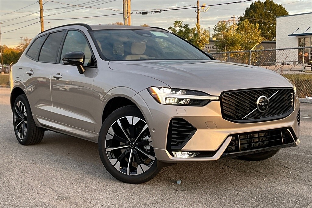 New 2026 Volvo XC60 B5 Plus SUV