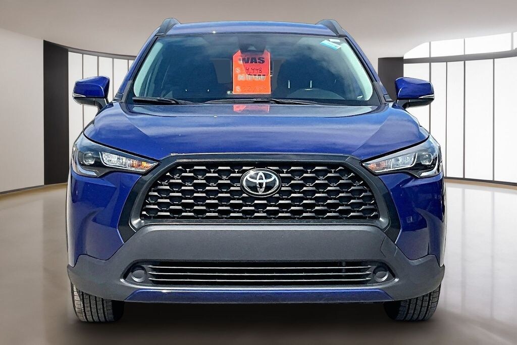 Used 2022 Toyota Corolla Cross LE SUV