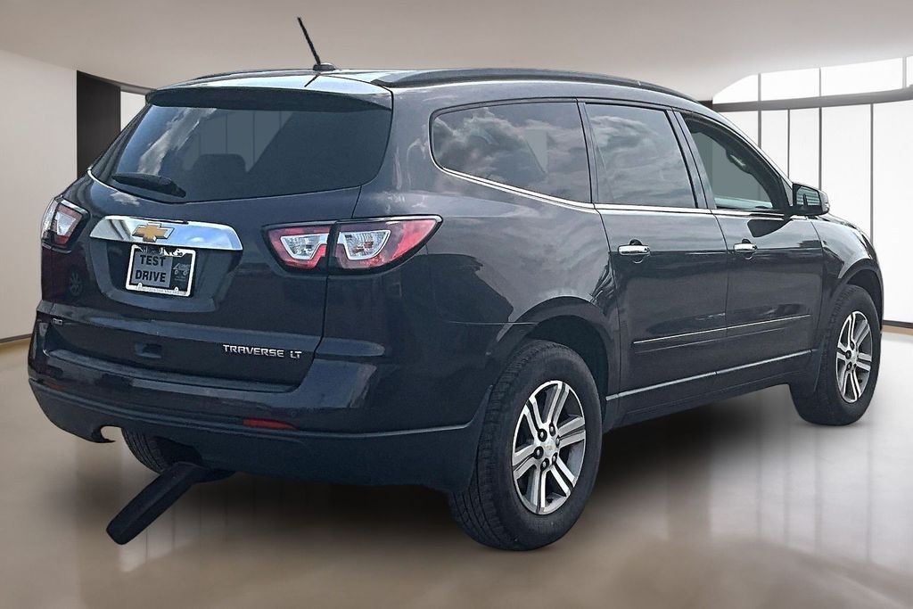 Used 2015 Chevrolet Traverse 2LT SUV