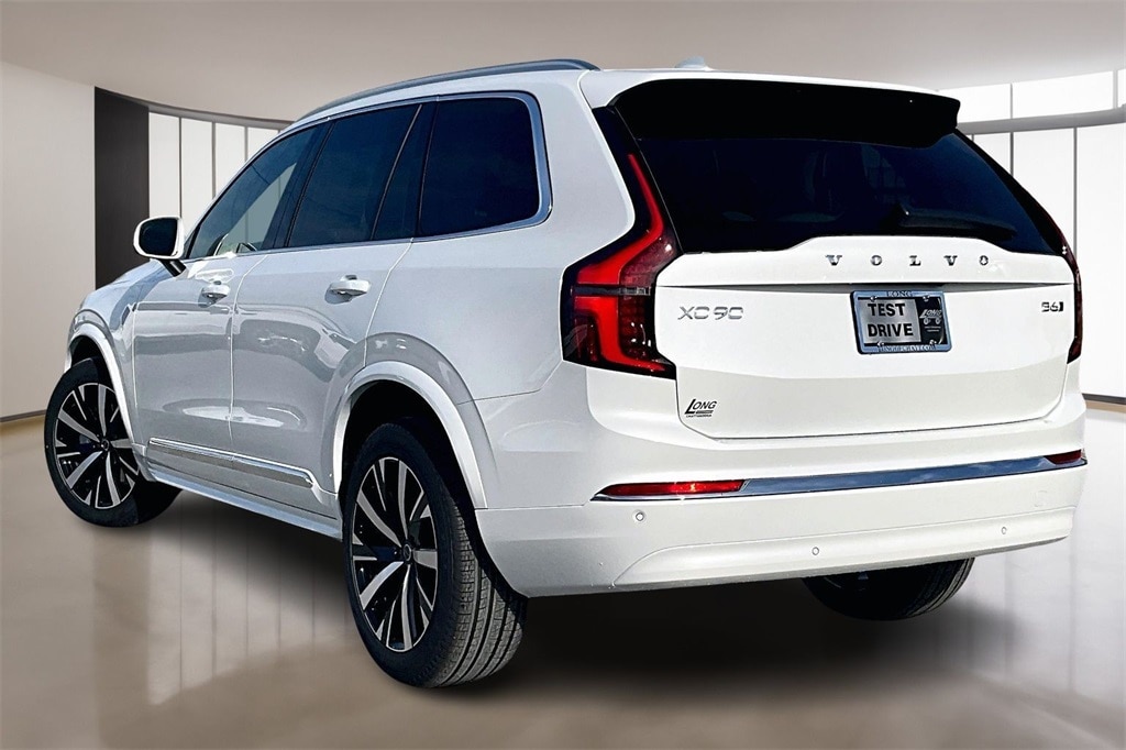 New 2026 Volvo XC90 B6 Core SUV
