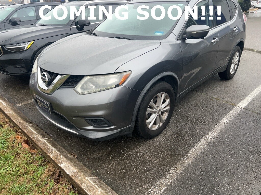 Used 2015 Nissan Rogue SV SUV