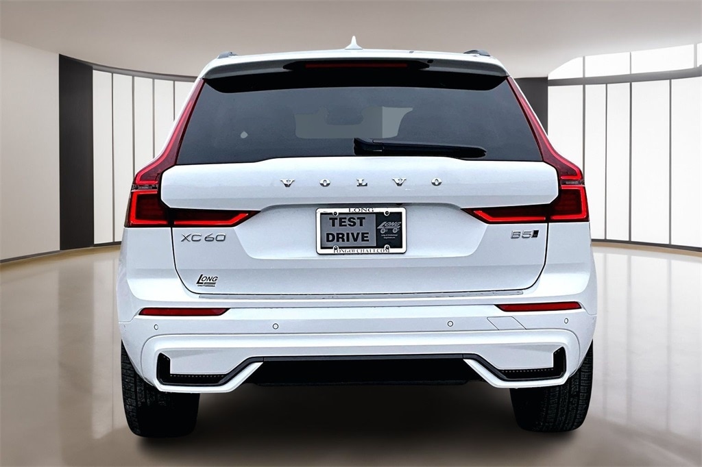 New 2026 Volvo XC60 B5 Ultra SUV