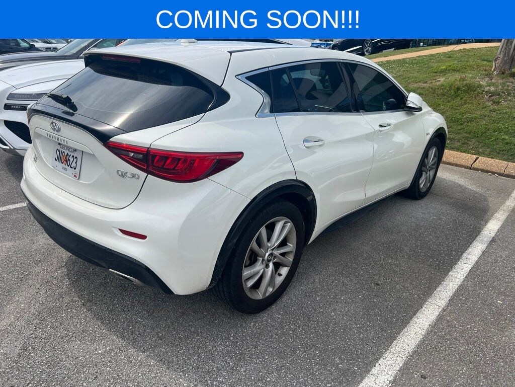 Used 2018 INFINITI QX30 Pure SUV