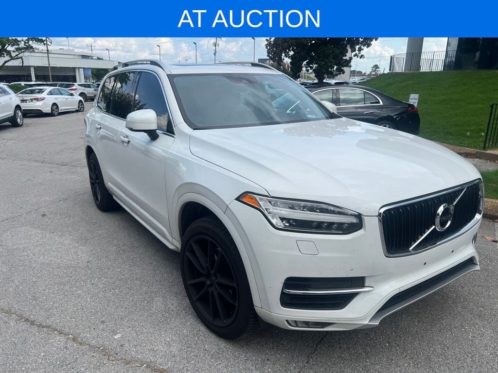 Used 2018 Volvo XC90 T6 Momentum SUV